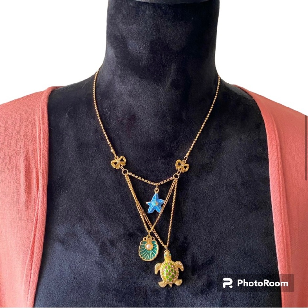 • betsey johnson sea necklace •